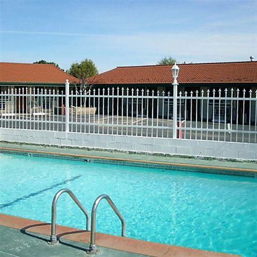 Holiday Motel Waynesburg Bagian luar foto